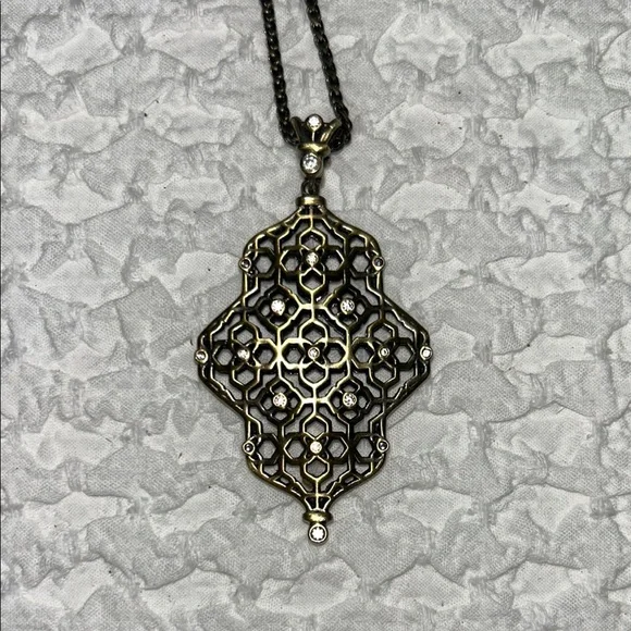 Kendra Scott Kathy Filigree Pendant Necklace in Brass finish - Picture 3 of 5